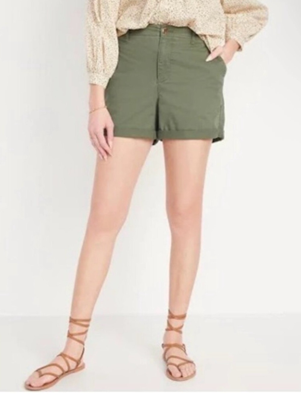 NWT Old Navy Everyday Olive Green Pull-On Shorts Women’s Medium